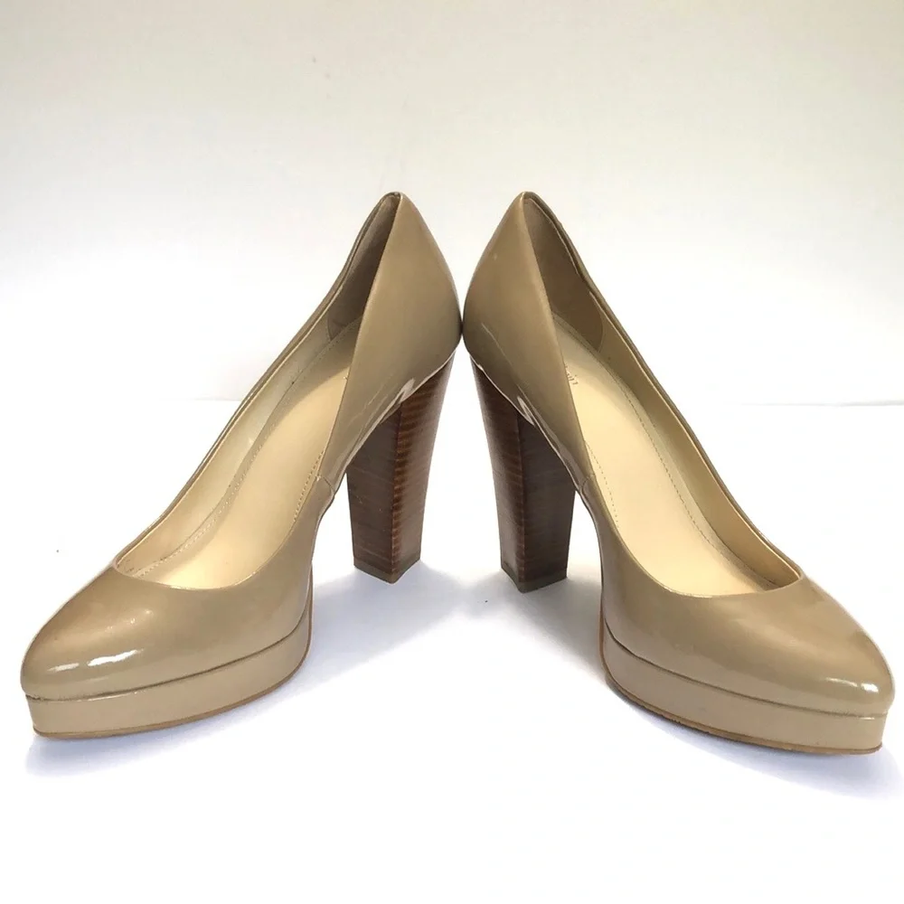 Calvin Klein Nude Platform Pointed Toe Triangular Wood Heels size 9M